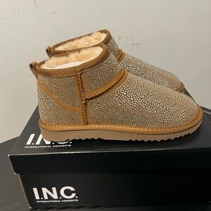 I.N.C arieef tan bling boots
